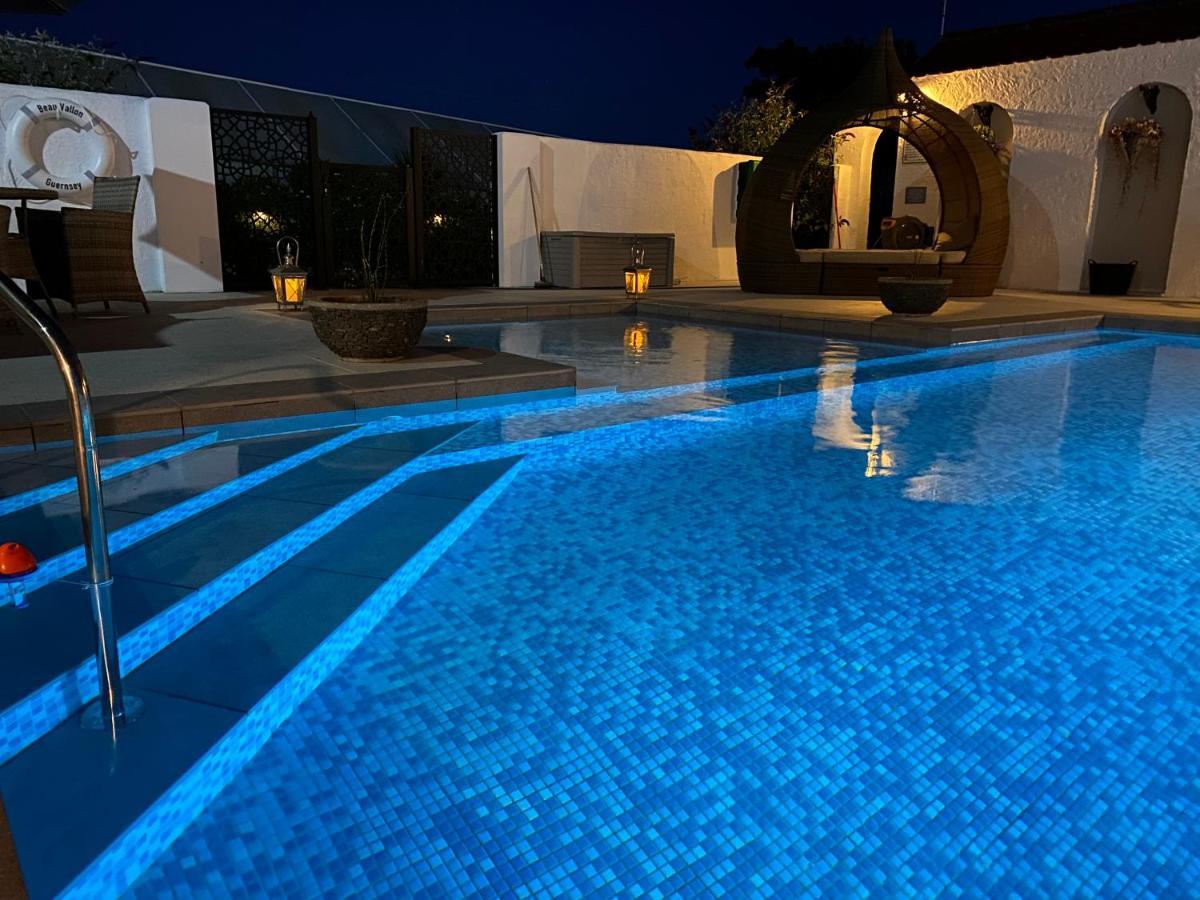 Saint Peter Beau Vallon Holiday Apartments מראה חיצוני תמונה