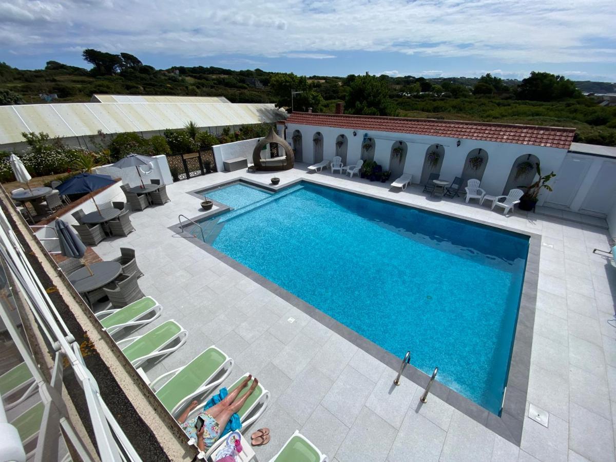 Saint Peter Beau Vallon Holiday Apartments מראה חיצוני תמונה