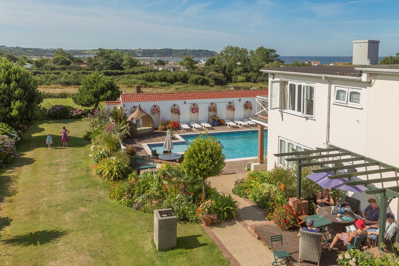 Saint Peter Beau Vallon Holiday Apartments מראה חיצוני תמונה