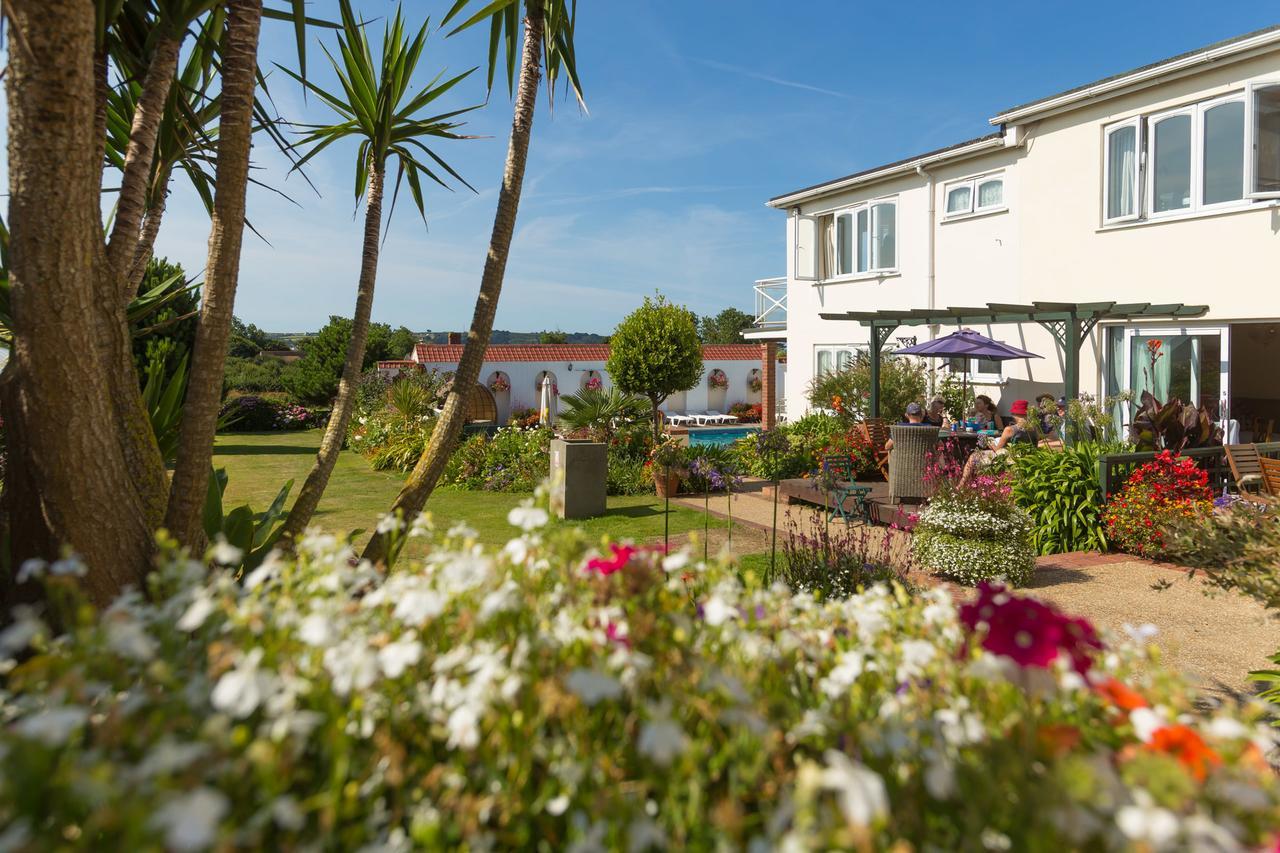 Saint Peter Beau Vallon Holiday Apartments מראה חיצוני תמונה